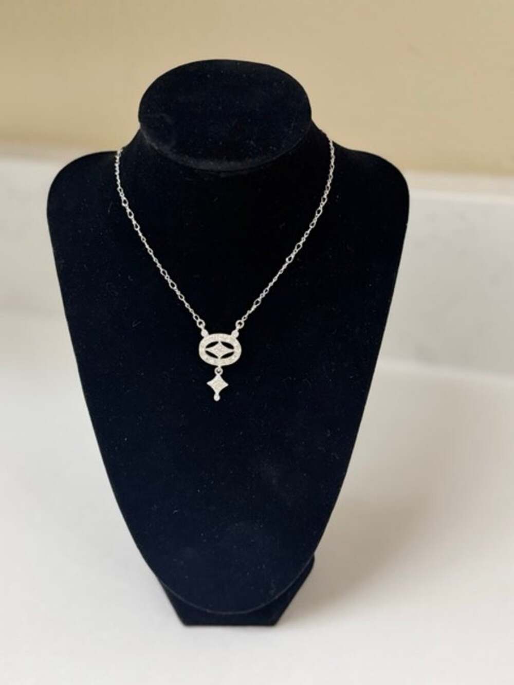 lia sophia True Silver Tone Clear Crystal Oval Drop Pendant Necklace Retired